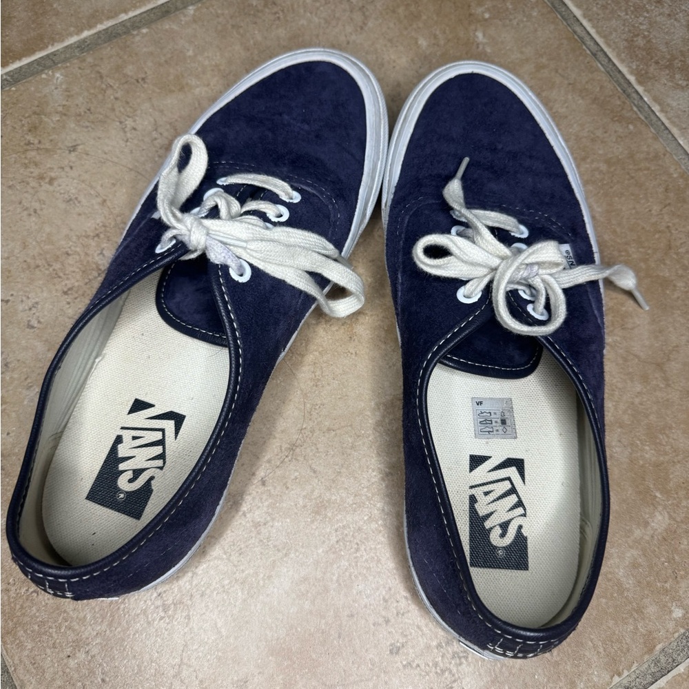 Vans Men's Navy Blue Sneakers